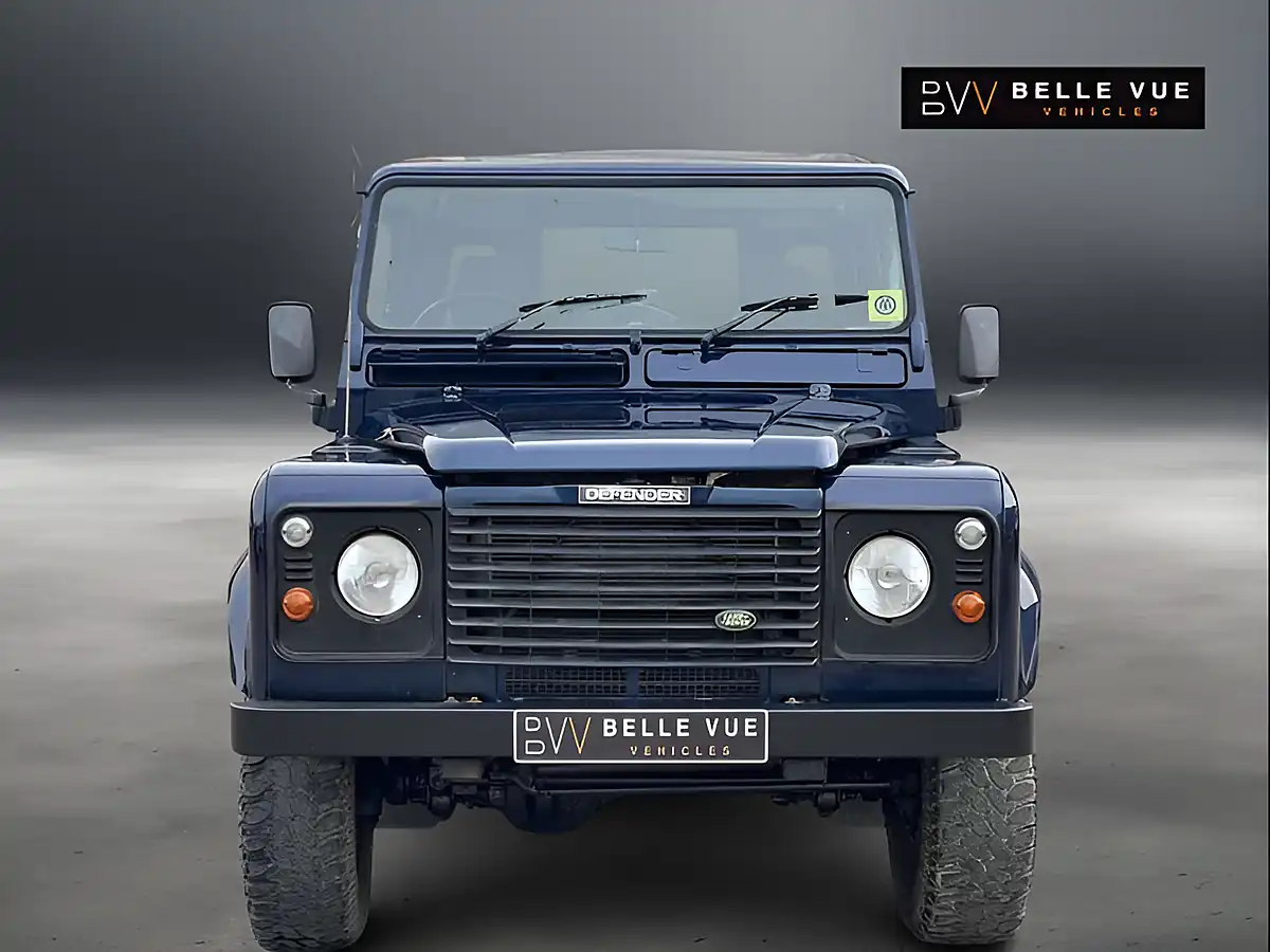 Used 2004 Land Rover Defender 90 County Blue - Interior and Exterior details 13