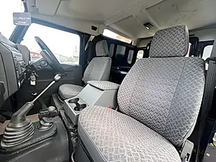 Used 2004 Land Rover Defender 90 County Blue - Interior and Exterior details 19