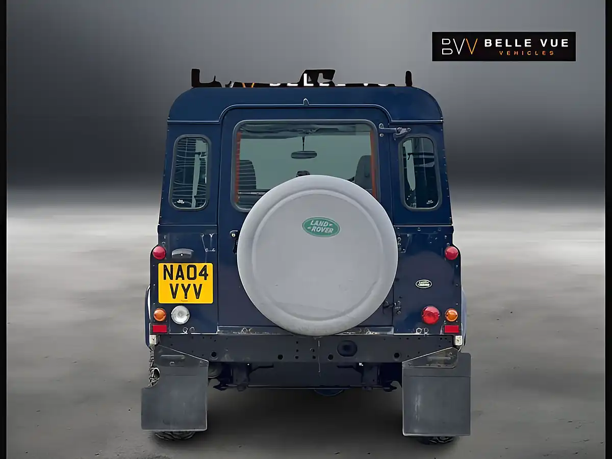 Used 2004 Land Rover Defender 90 County Blue - Interior and Exterior details 6