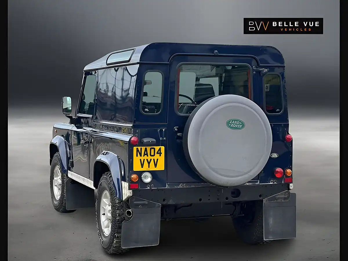 Used 2004 Land Rover Defender 90 County Blue - Interior and Exterior details 7