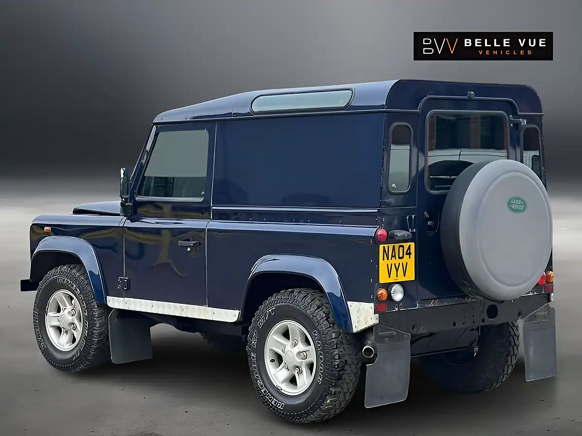 Used 2004 Land Rover Defender 90 County Blue - Interior and Exterior details 9