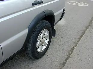 Used 2004 Land Rover Discovery Hse Silver - Interior and Exterior details 11