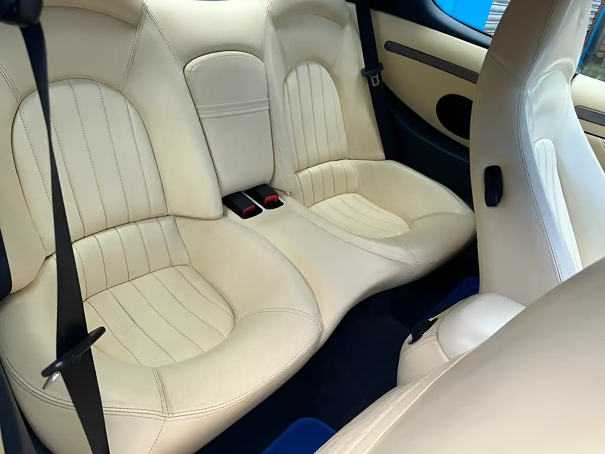 Used 2004 Maserati Coupe Cambiocorsa Blue - Interior and Exterior details 6