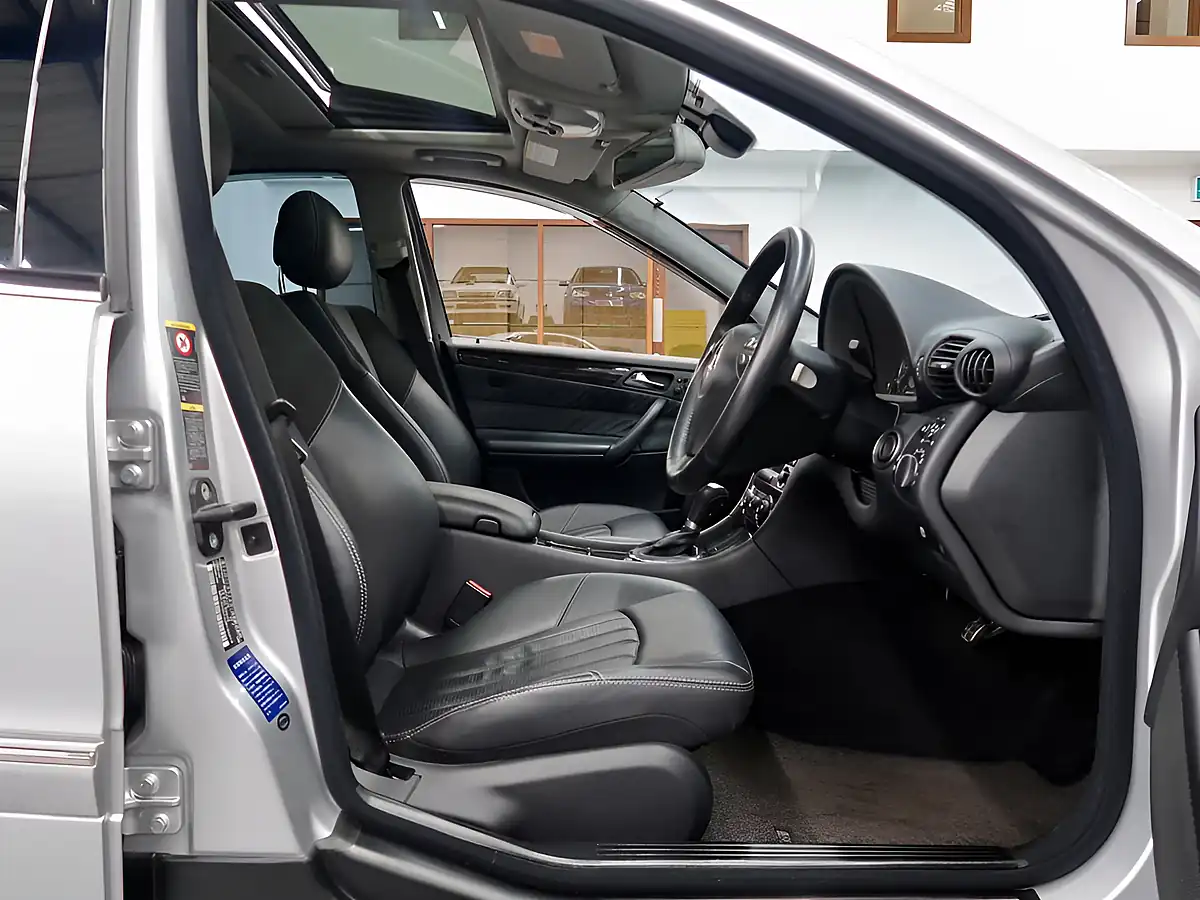 Used 2004 Mercedes-Benz C Class C55 AMG Silver - Interior and Exterior details 14