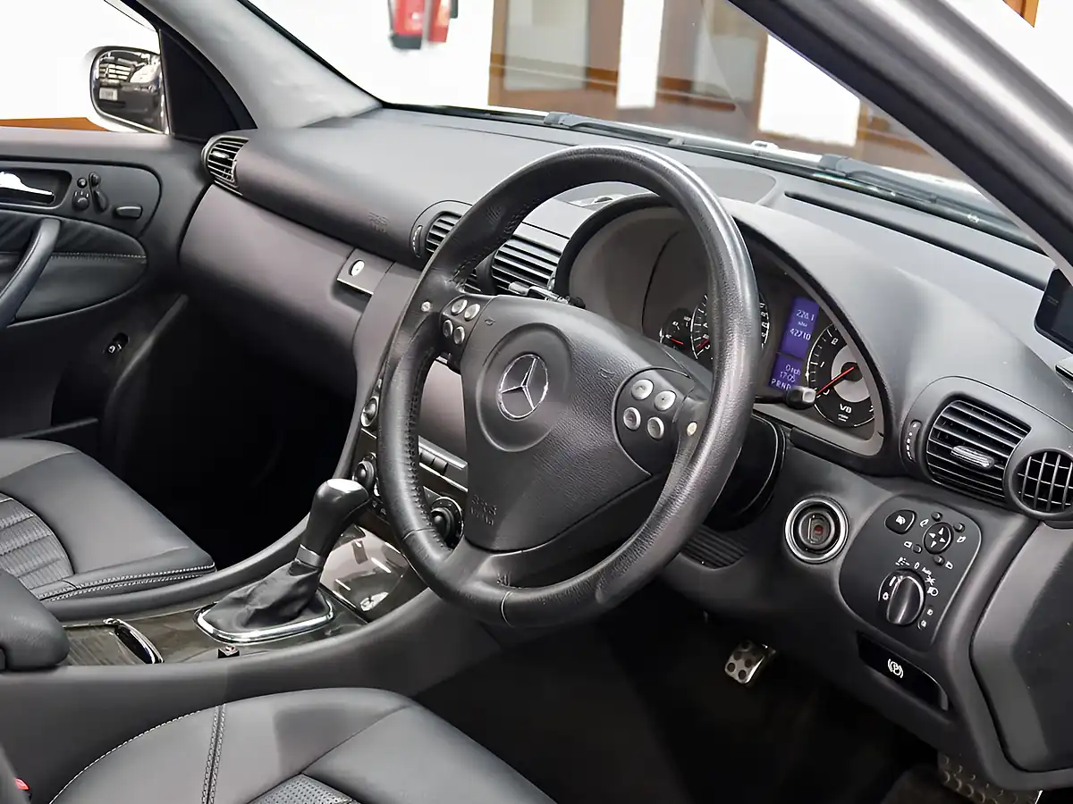 Used 2004 Mercedes-Benz C Class C55 AMG Silver - Interior and Exterior details 15