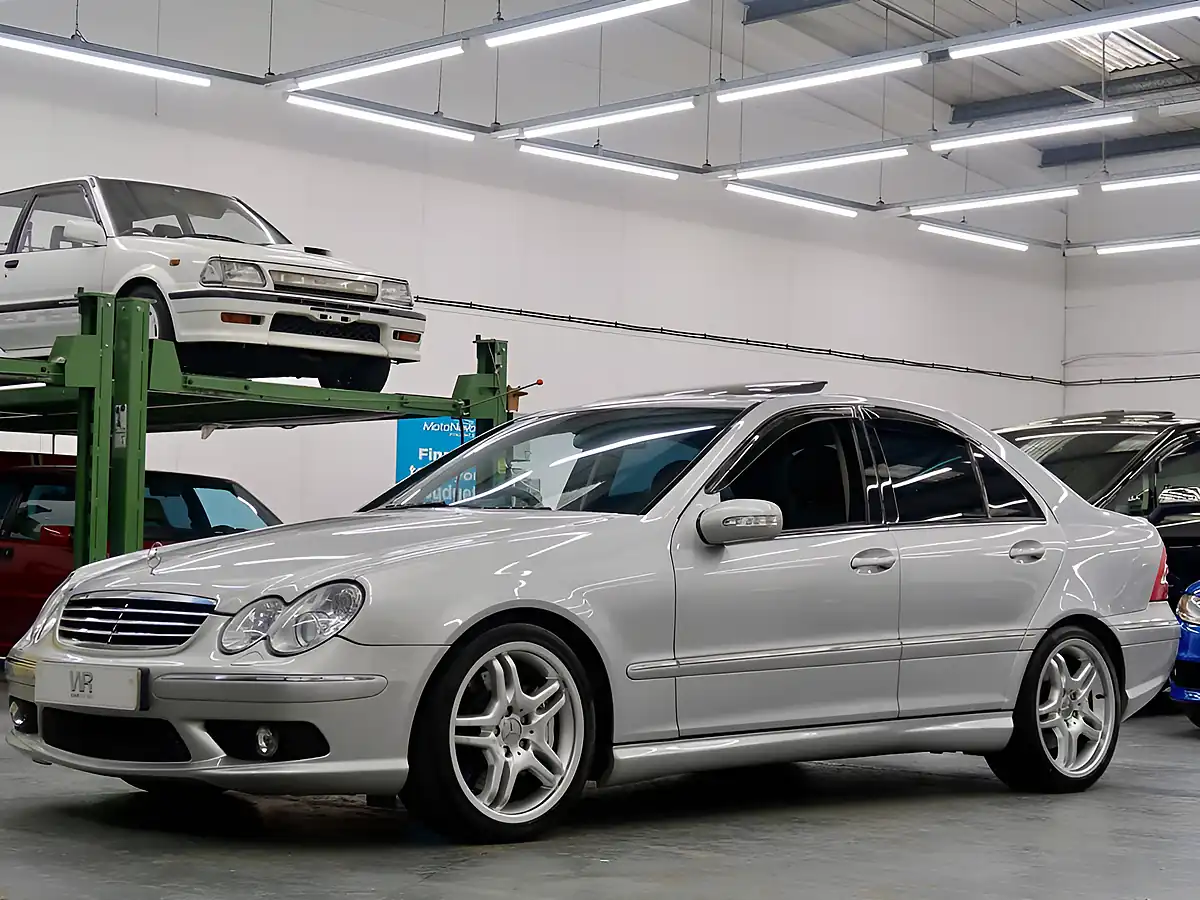 Used 2004 Mercedes-Benz C Class C55 AMG Silver - Interior and Exterior details 5