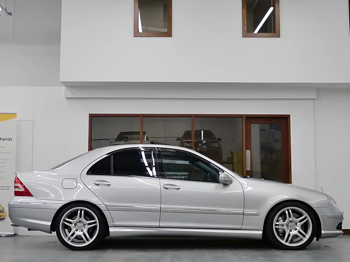Used 2004 Mercedes-Benz C Class C55 AMG Silver - Interior and Exterior details 9