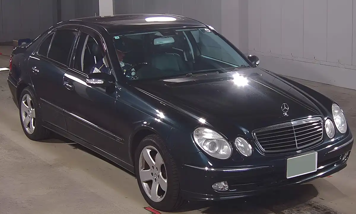 Used 2004 Mercedes-Benz E Class Avantgarde Sport Black - Front View