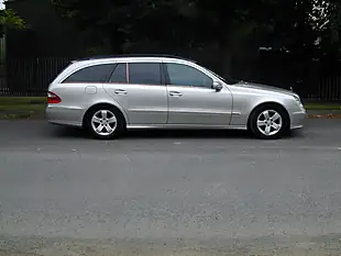 Used 2004 Mercedes-Benz E Class Estate Silver - Interior and Exterior details 2