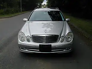 Used 2004 Mercedes-Benz E Class Estate Silver - Interior and Exterior details 4