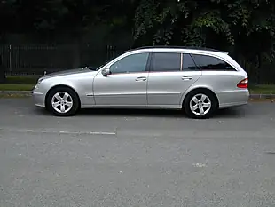 Used 2004 Mercedes-Benz E Class Estate Silver - Interior and Exterior details 7
