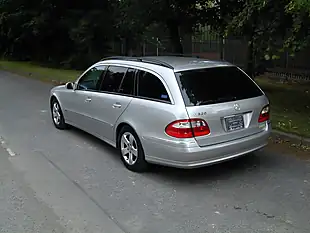 Used 2004 Mercedes-Benz E Class Estate Silver - Interior and Exterior details 8