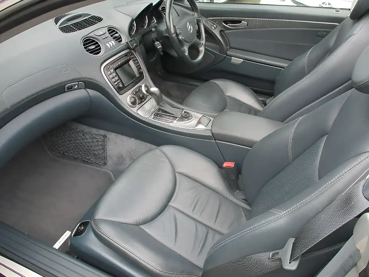 Used 2004 Mercedes-Benz Sl Class Silver - Interior and Exterior details 16