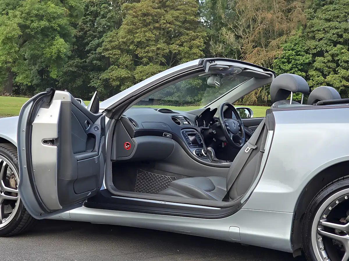 Used 2004 Mercedes-Benz Sl R230 Silver - Interior and Exterior details 9