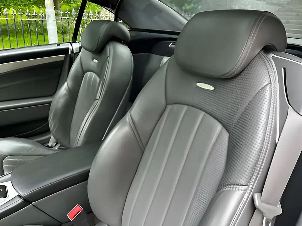 Used 2004 Mercedes-Benz Sl Series SL55 AMG Silver - Interior and Exterior details 20