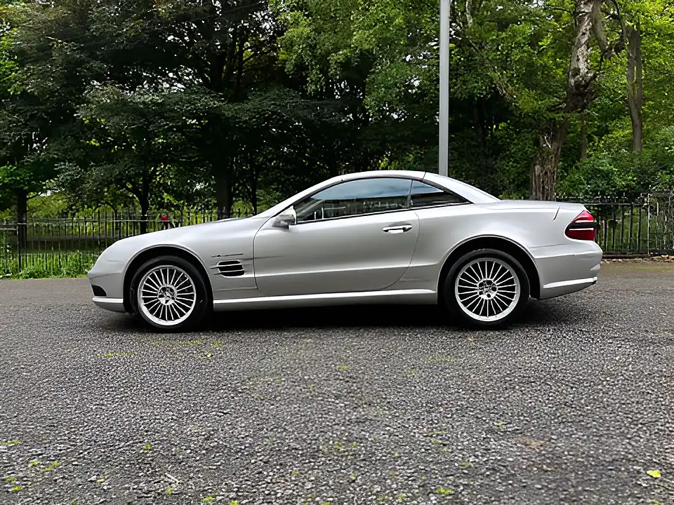 Used 2004 Mercedes-Benz Sl Series SL55 AMG Silver - Interior and Exterior details 3
