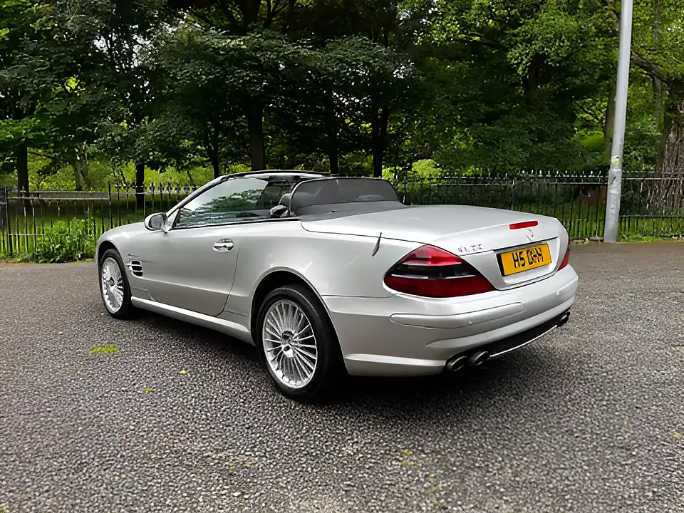 Used 2004 Mercedes-Benz Sl Series SL55 AMG Silver - Interior and Exterior details 4