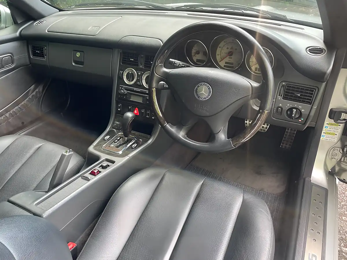 Used 2004 Mercedes-Benz Slk SLK320 Silver - Interior and Exterior details 10