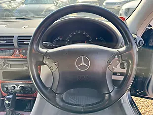 Used 2004 Mercedes C200 Classic Se Black - Interior and Exterior details 12