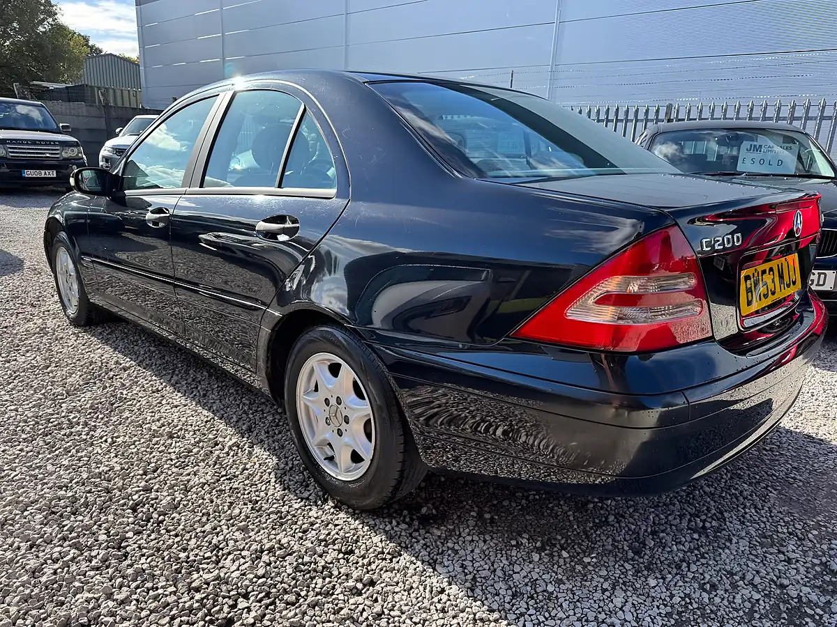 Used 2004 Mercedes C200 Classic Se Black - Interior and Exterior details 6