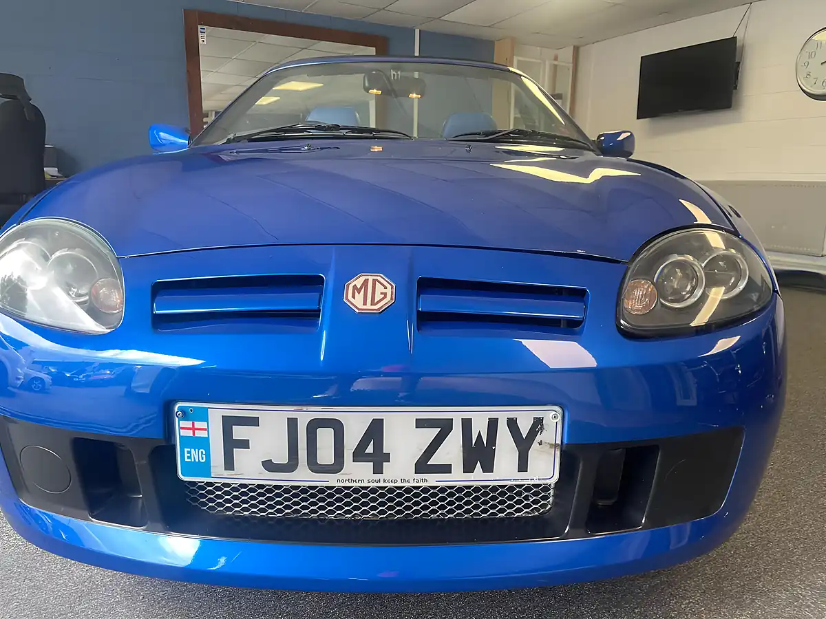 Used 2004 MG Tf Convertible Blue - Interior and Exterior details 2