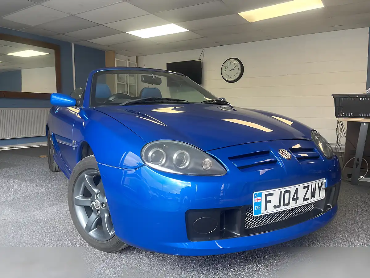 Used 2004 MG Tf Convertible Blue - Interior and Exterior details 5