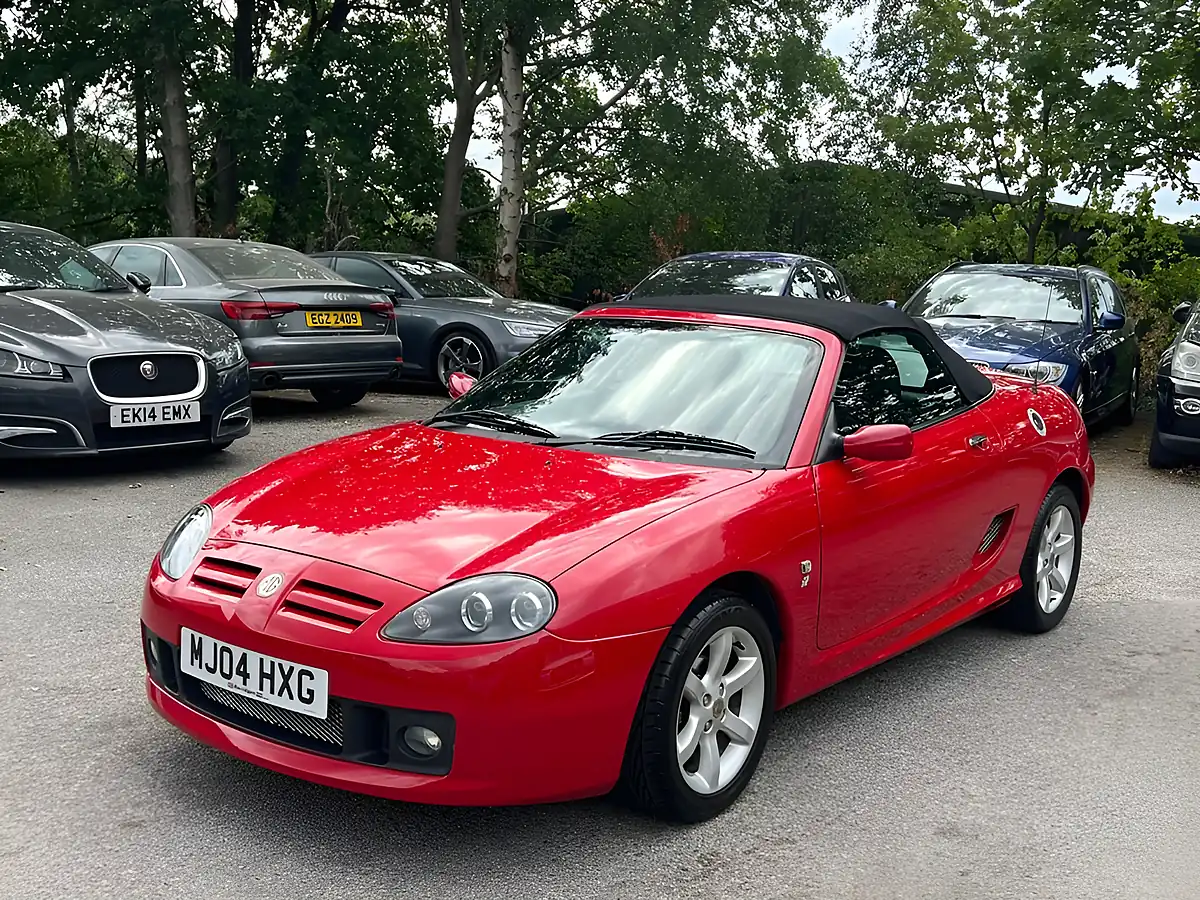Used 2004 MG Tf Convertible Red - Interior and Exterior details 13