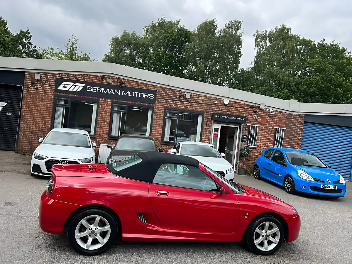 Used 2004 MG Tf Convertible Red - Interior and Exterior details 7