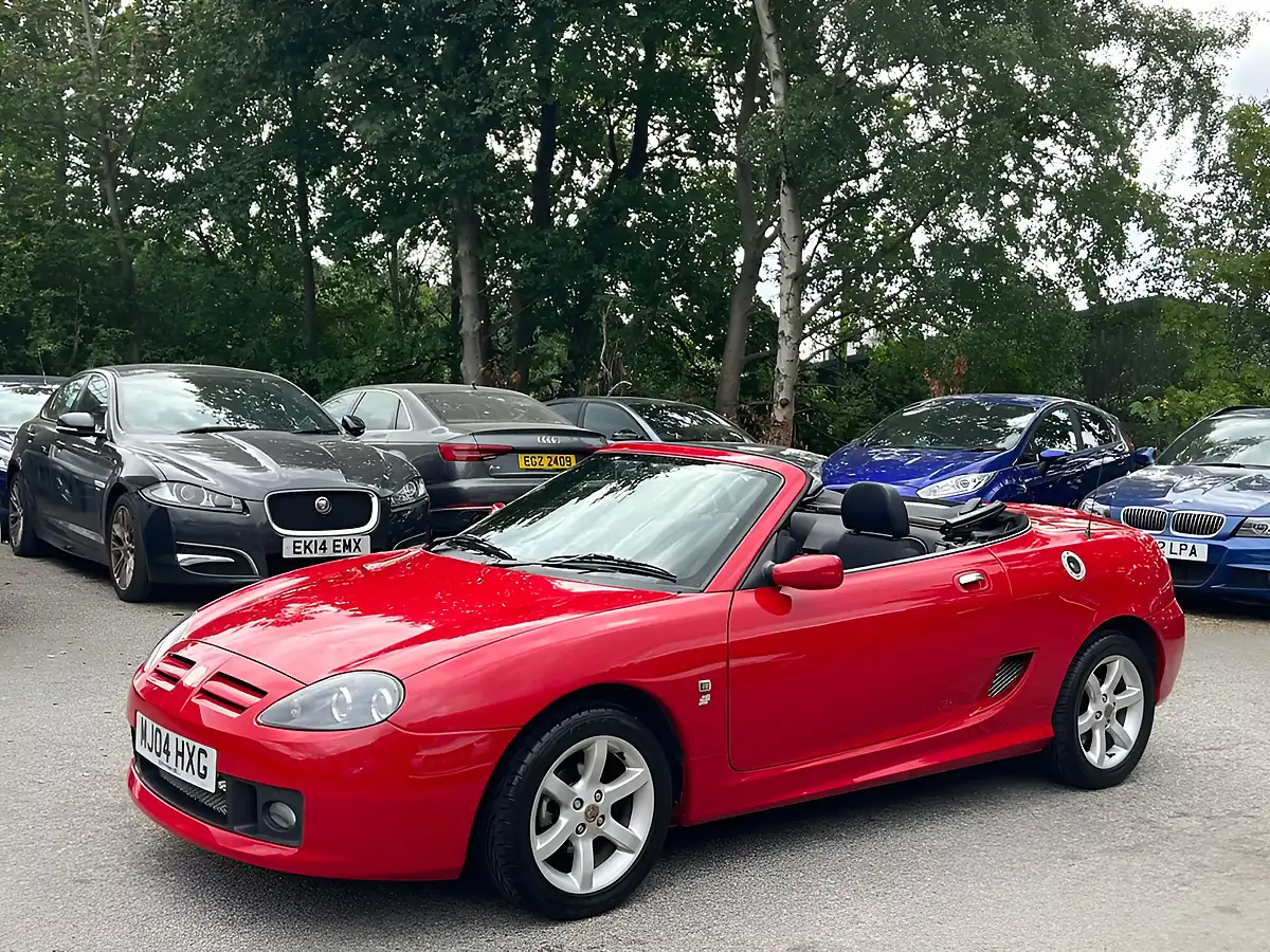 Used 2004 MG Tf Convertible Red - Interior and Exterior details 8