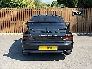 Used 2004 Mitsubishi Lancer Evo Viii 260 Black - Interior and Exterior details 11