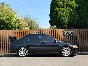 Used 2004 Mitsubishi Lancer Evo Viii 260 Black - Interior and Exterior details 2