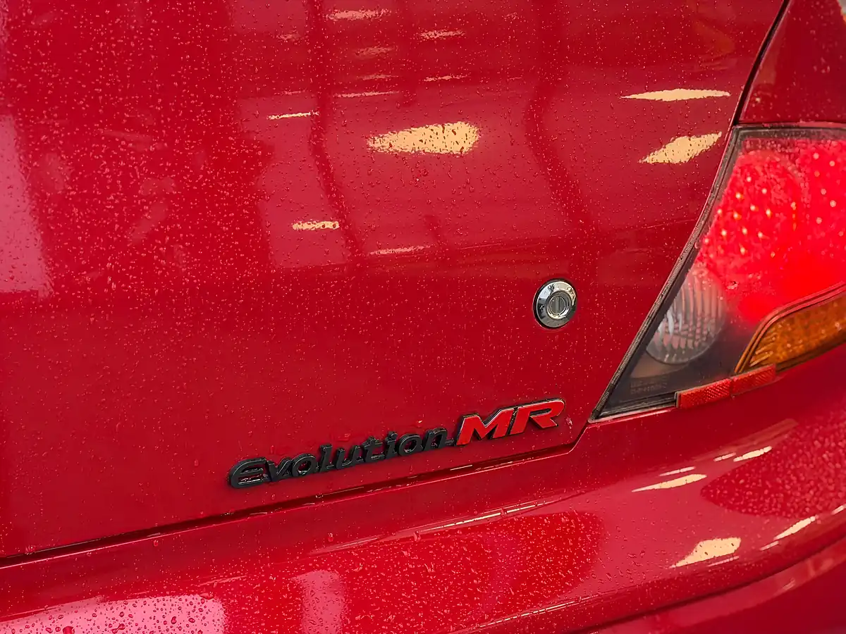 Used 2004 Mitsubishi Lancer Evolution Viii Mr Red - Interior and Exterior details 6