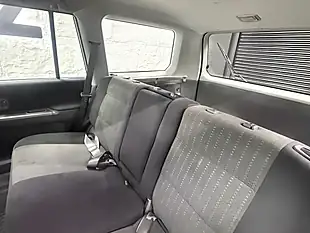 Used 2004 Mitsubishi Shogun Sport Equippe Silver - Interior and Exterior details 12