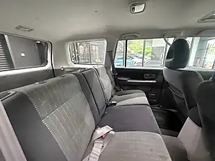 Used 2004 Mitsubishi Shogun Sport Equippe Silver - Interior and Exterior details 16