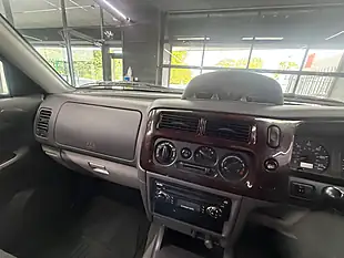 Used 2004 Mitsubishi Shogun Sport Equippe Silver - Interior and Exterior details 3