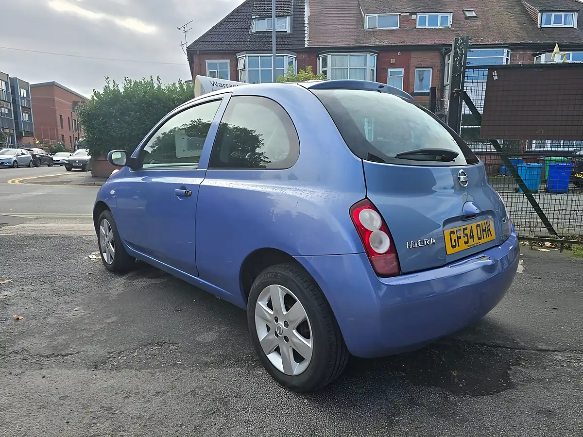 Used 2004 Nissan Micra Se Blue - Interior and Exterior details 10