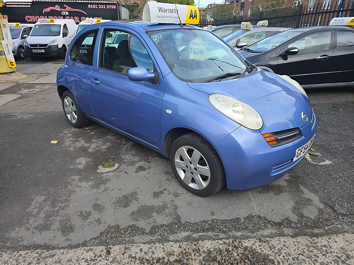 Used 2004 Nissan Micra Se Blue - Interior and Exterior details 4
