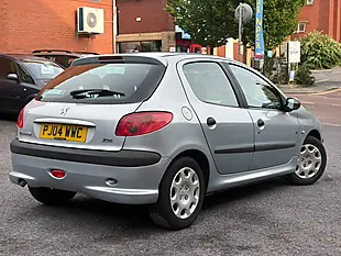Used 2004 Peugeot 206 Fever Silver - Interior and Exterior details 8