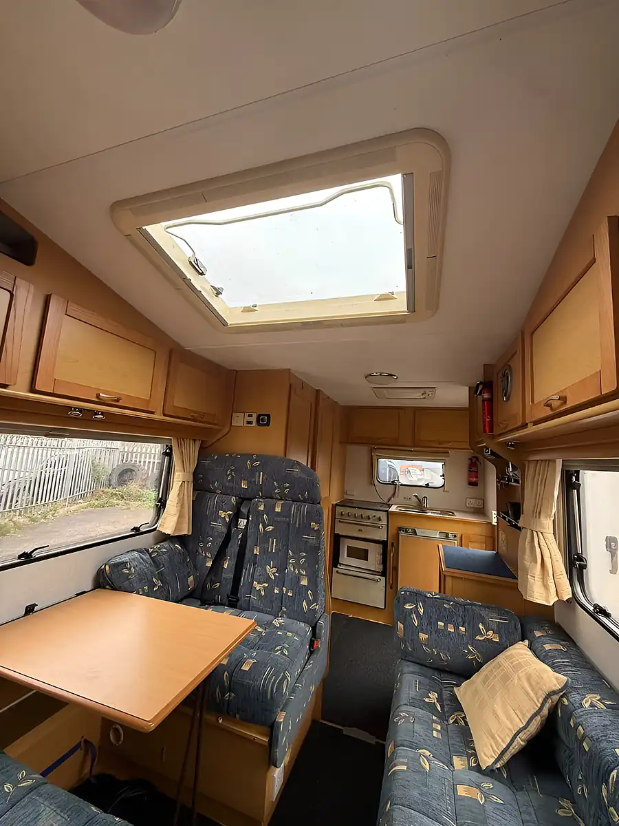 Used 2004 Peugeot Boxer 290 Lx Mwb White - Interior and Exterior details 13