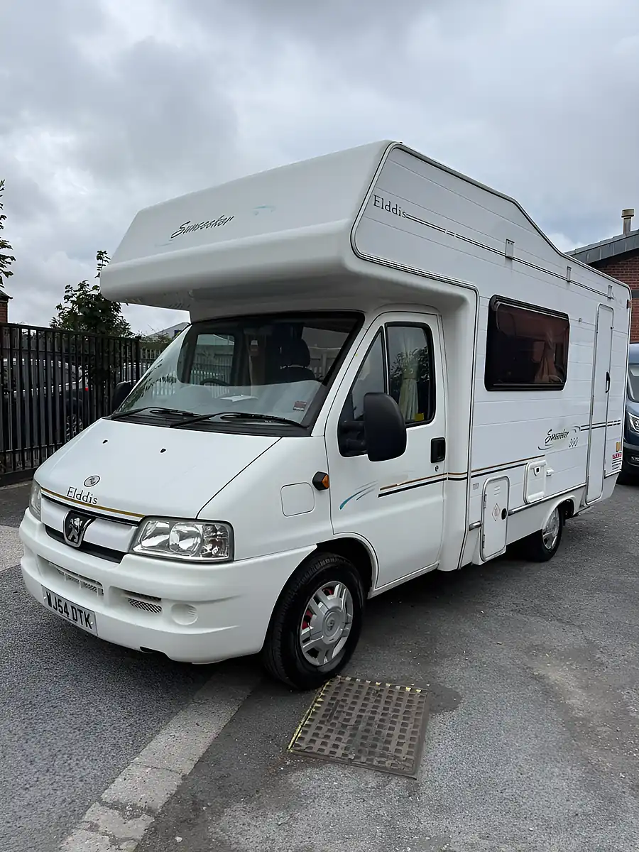 Used 2004 Peugeot Boxer 290 Lx Mwb White - Interior and Exterior details 2