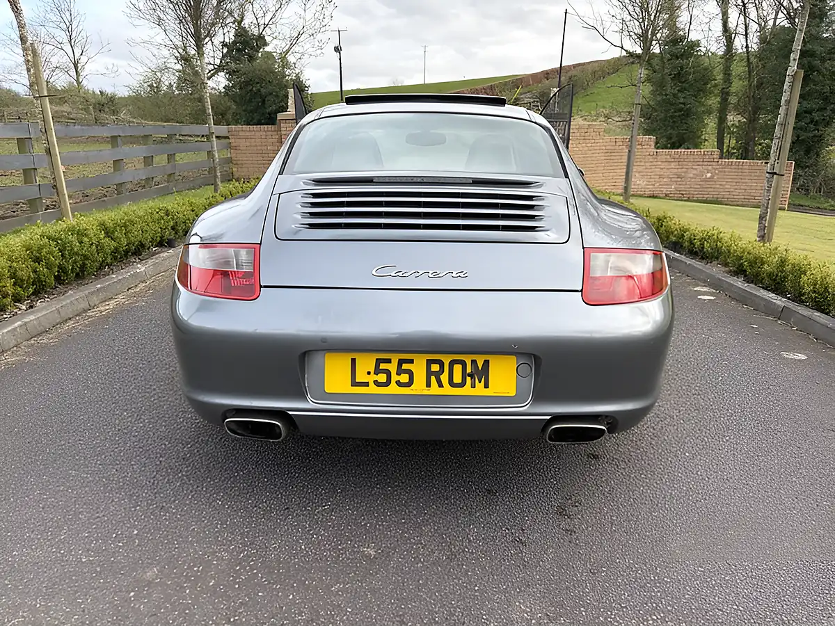 Used 2004 Porsche 911 Carrera 2 Seal Grey - Interior and Exterior details 11