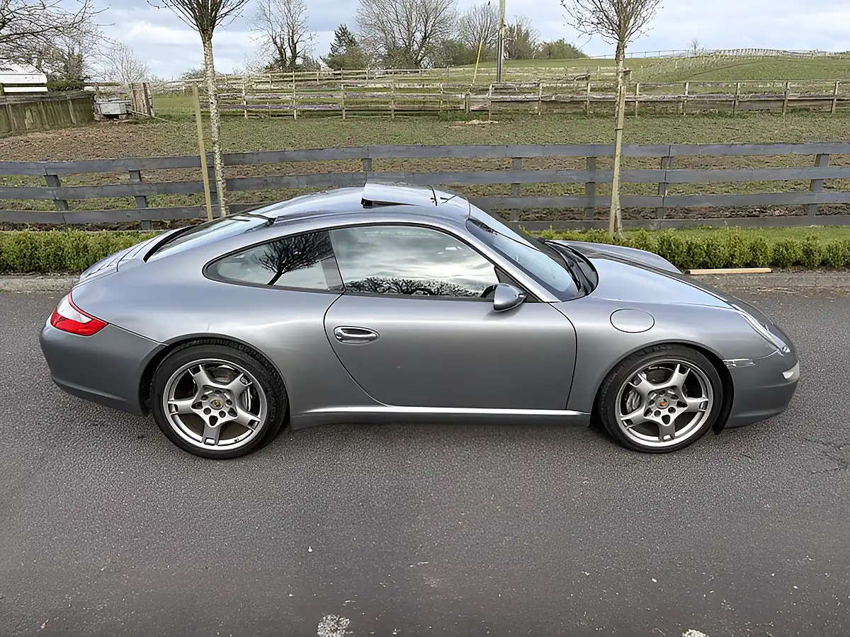 Used 2004 Porsche 911 Carrera 2 Seal Grey - Interior and Exterior details 2