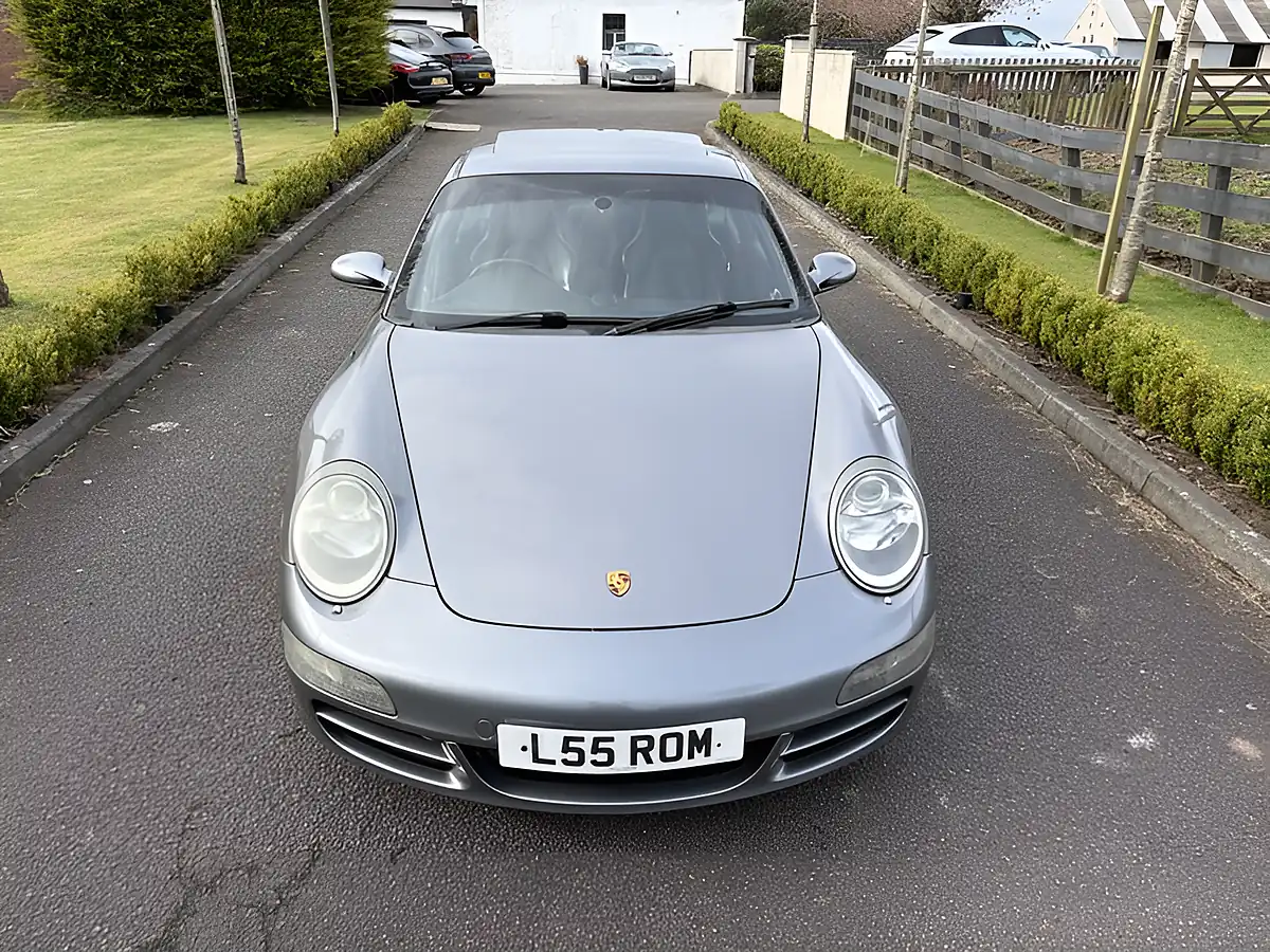 Used 2004 Porsche 911 Carrera 2 Seal Grey - Interior and Exterior details 6