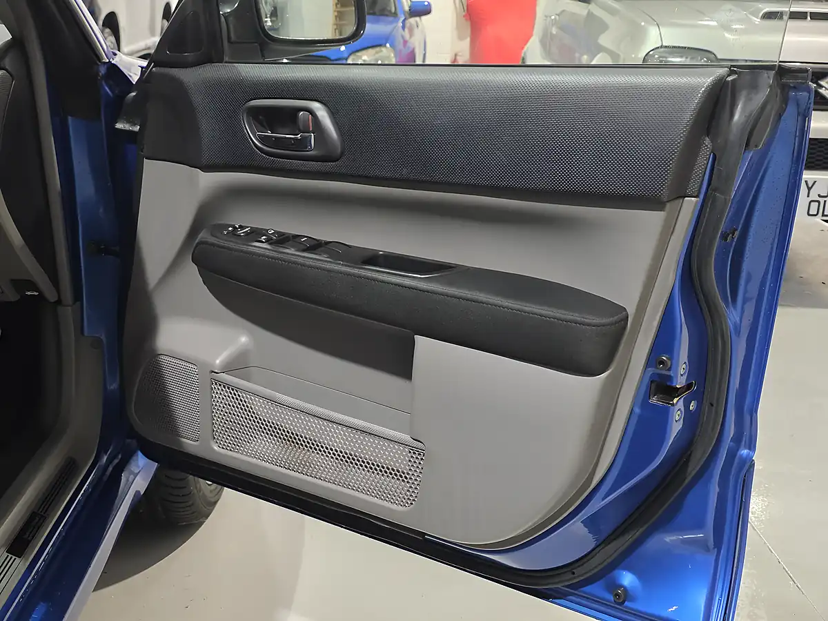 Used 2004 Subaru Forester Sti SG9 Jdm Blue - Interior and Exterior details 16