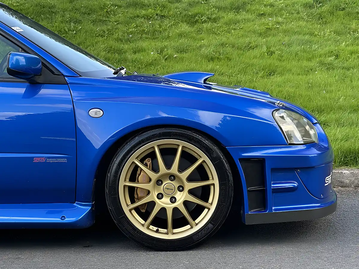 Used 2004 Subaru Impreza Wrx Sti Widetrack Wrc Blue - Interior and Exterior details 9