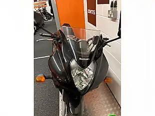 Used 2004 Suzuki GS500F K4 Metallic Black - Interior and Exterior details 3