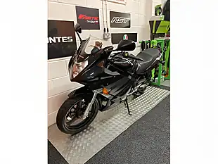 Used 2004 Suzuki GS500F K4 Metallic Black - Interior and Exterior details 5