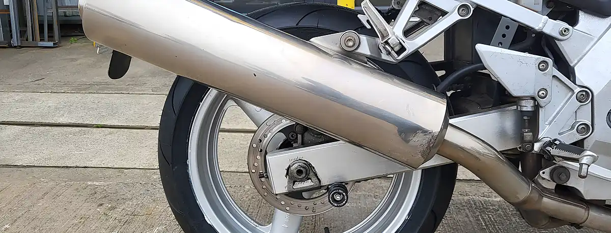 Used 2004 Suzuki SV650 - Interior and Exterior details 5