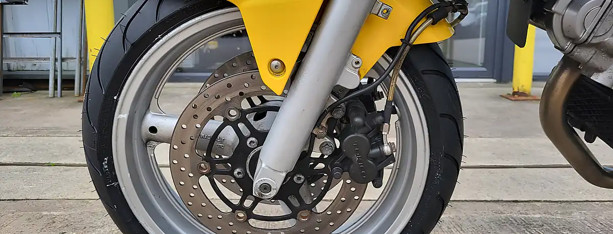 Used 2004 Suzuki SV650 - Interior and Exterior details 6