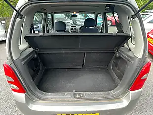 Used 2004 Suzuki Wagon R Gl (r+) Silver - Interior and Exterior details 10